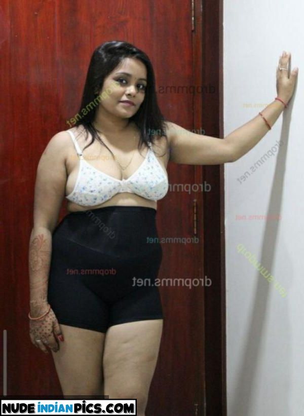 Nude Aunty Boobs Nangi Pic Xxx