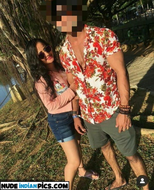 Nude Desi Bhabhi Naked Chubbies