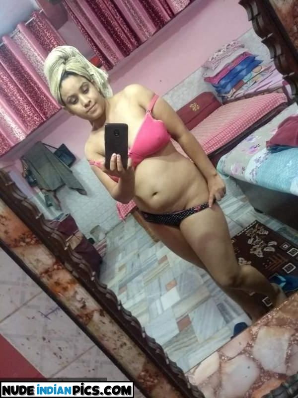 Nude Indian Ayesha Boobs Nude Photos