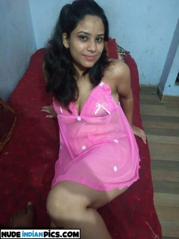 Nude Indian Ayesha Gujju Porn