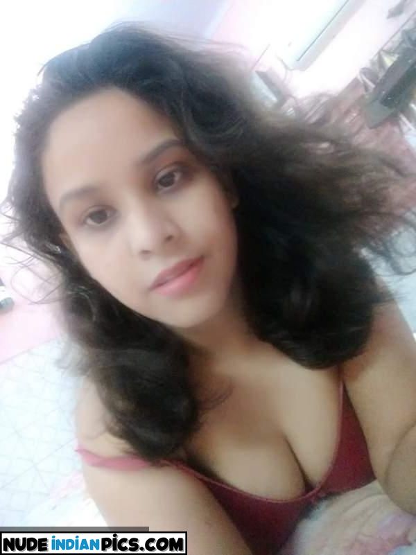 Nude Indian Ayesha Snapchat Boobs