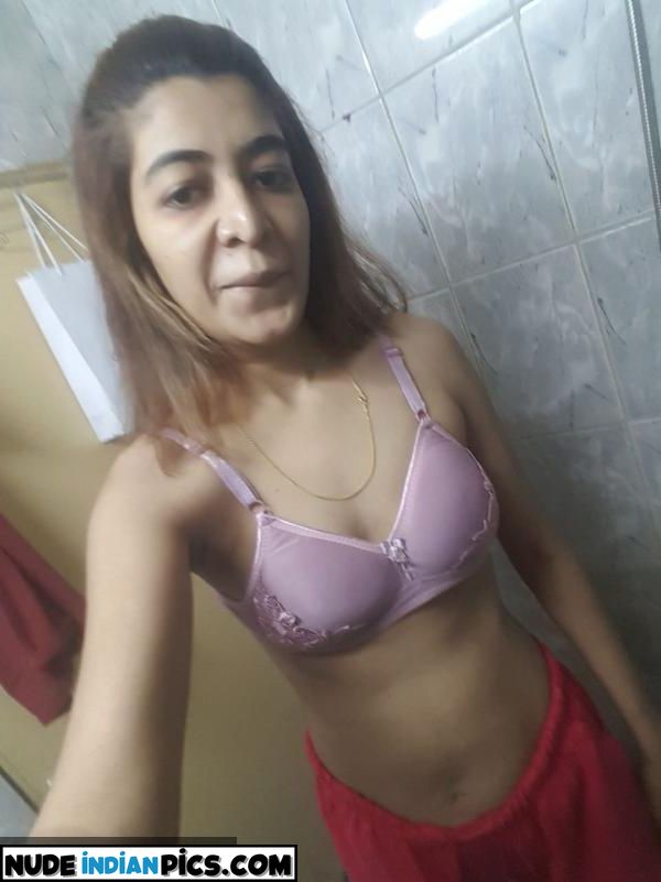 Nude Indian Muslim Assam Sex Pic