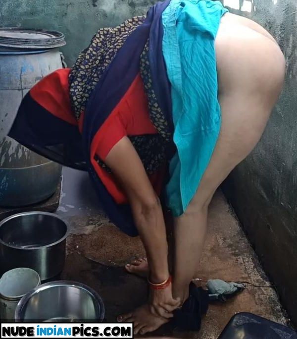 Original Title Marathi Aunty Bath Nude