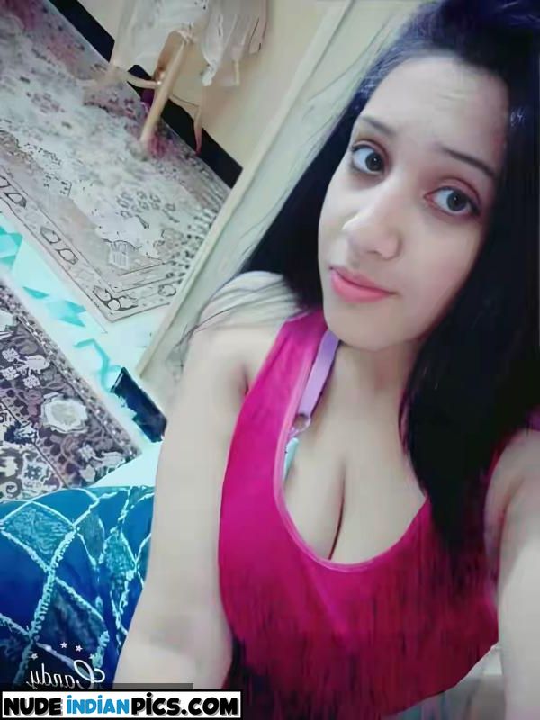 Pakistani Collegian Riya Nimrat Khaira Age