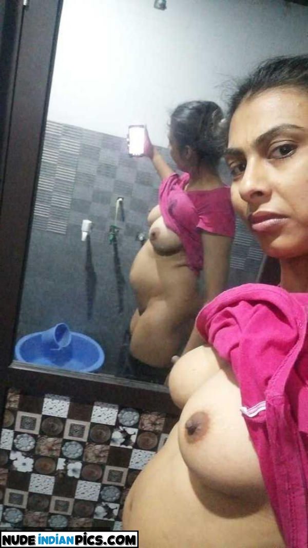 Rahuls Hot Bhabhi Desi Girle Nudes Photo