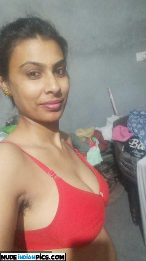 Rahuls Hot Bhabhi Desi Girls Nude Pic