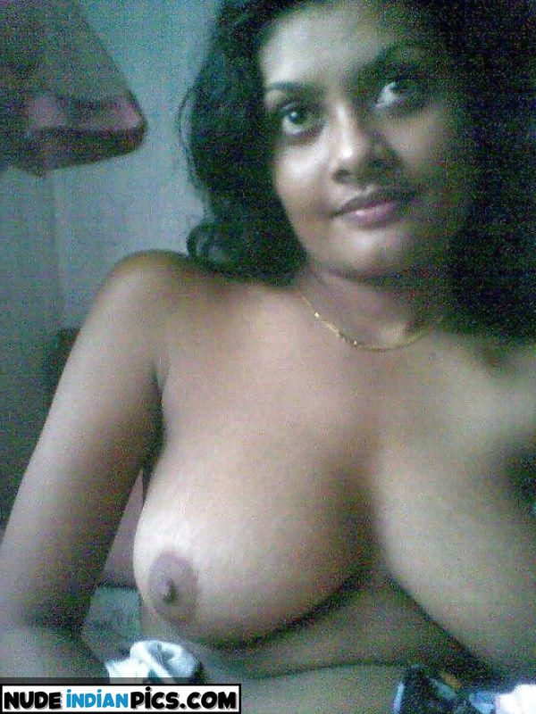 Rajni Chaturvedi Fuddi Tamil Nude Aunty Photos