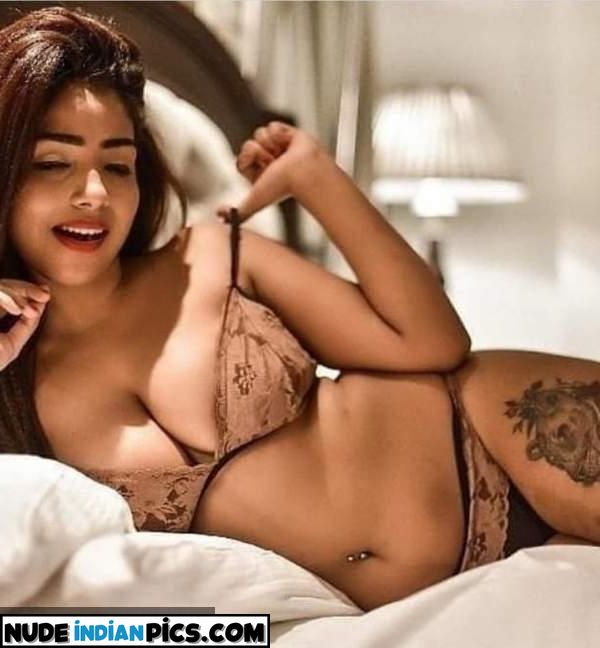 Rajni Ranis Cute Puasy Pics