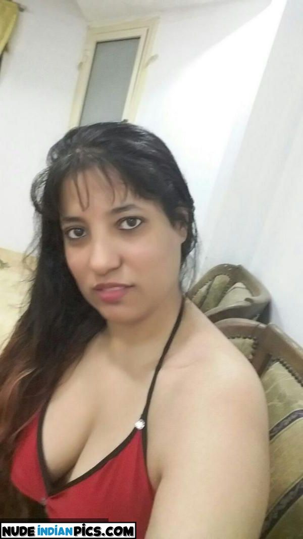 Real Desi Bhabhi Indian Nude Pics Download