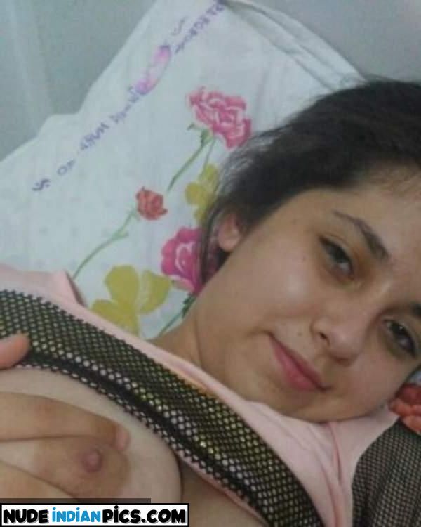 Riya Maheshwaris Sizzling Bengali Anal Sex