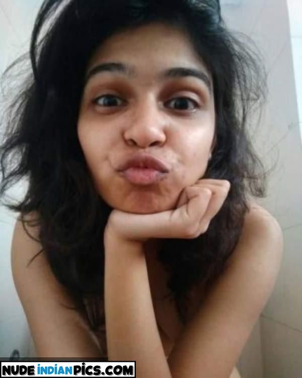 Riya Maheshwaris Sizzling Gf Nude Sex
