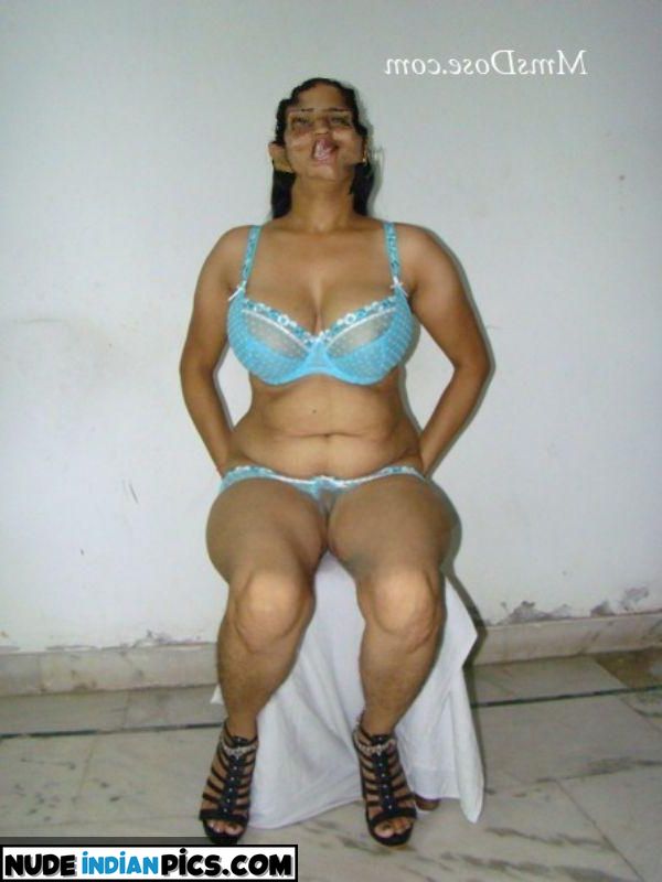Riya Thakur Xxx Desi Sex Foto