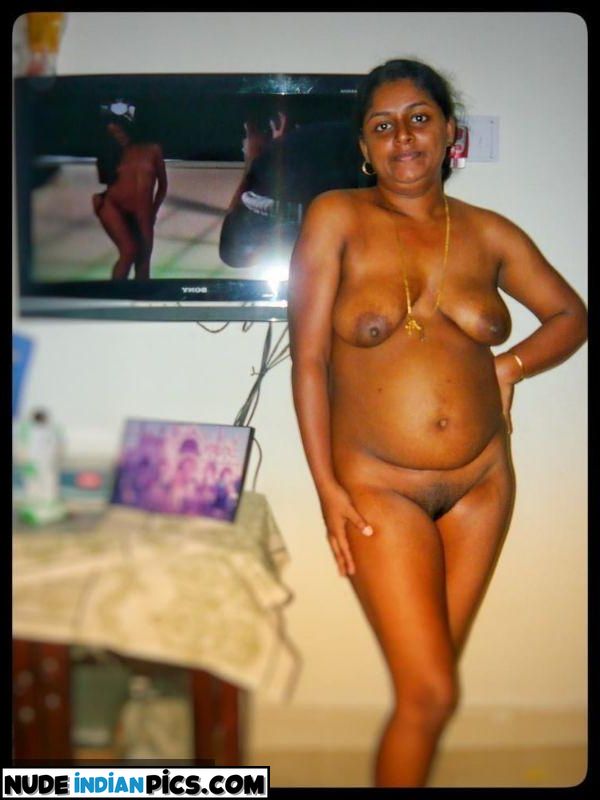 Riya Thakur Xxx Indian Girls Naked Pic