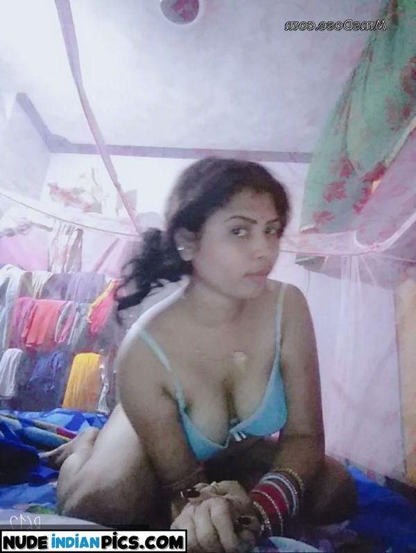 Riya Thakur Xxx Indian Wife Nude Images