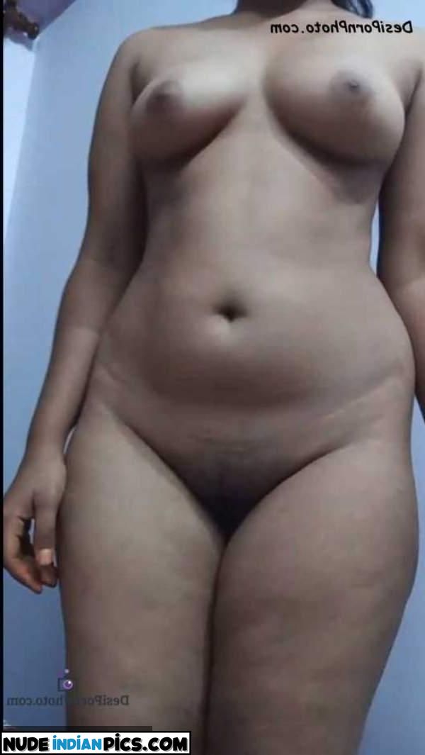 Riyas Desi Girls Leak Nude Pictures