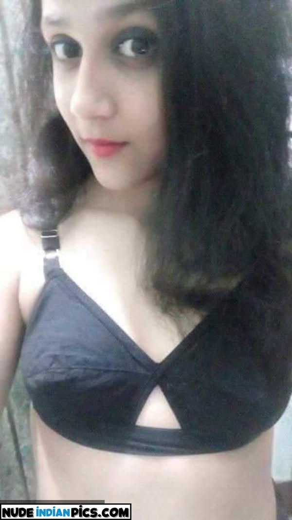 Rohini Desais Exquisite Indian Bhabhi Sex Photos