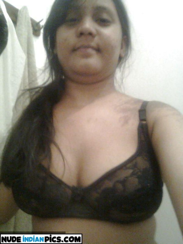 Sakshi College Girls Beautiful Nude Indian Babes