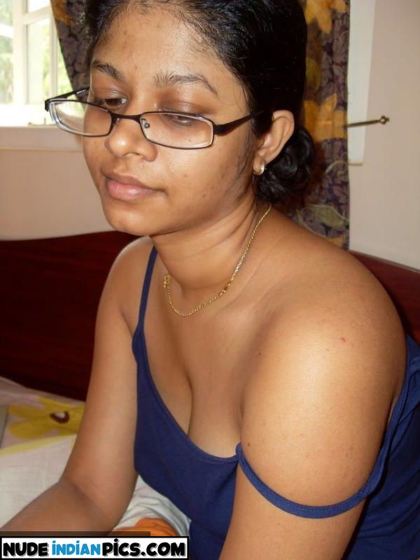 Sexy Desi Bhabhi Butt Sex Pic