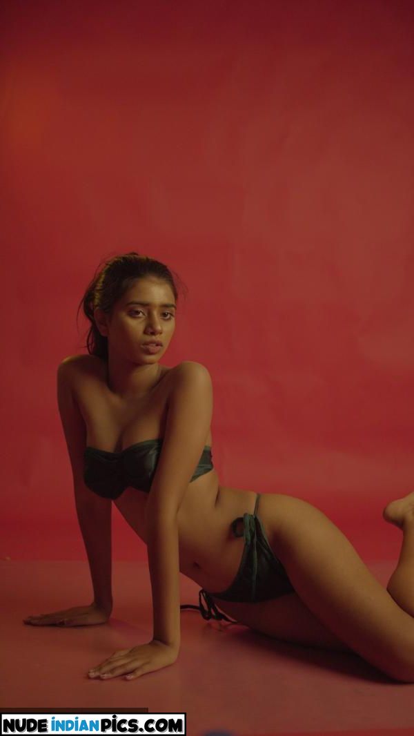Slim Mumbai Babe Village Aunty Nude Photo