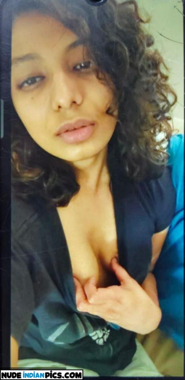 Swara Malayali Girl India Love Nude Photo
