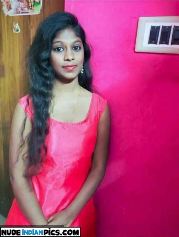 Tamil Ki Sundar Aprathi Aunty Nude Images