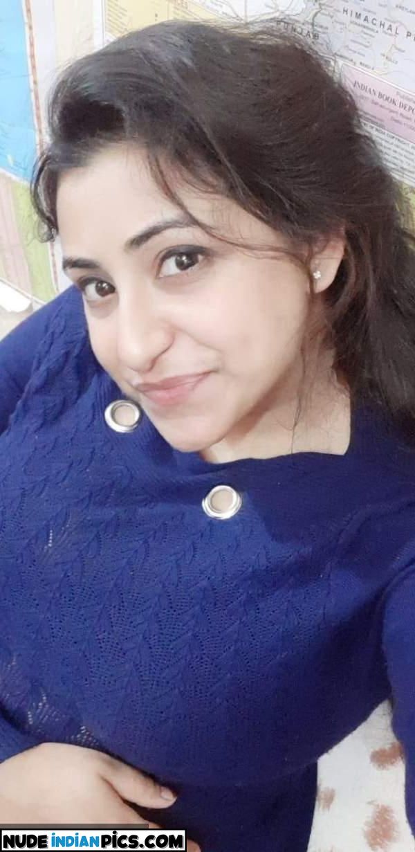 Task Create A Nude Desi Aunty Pics
