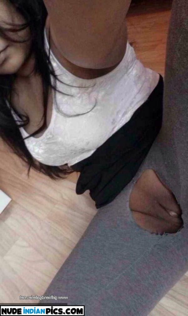 Title Komal Kaurs Indian Kinky Girl Nude Pic