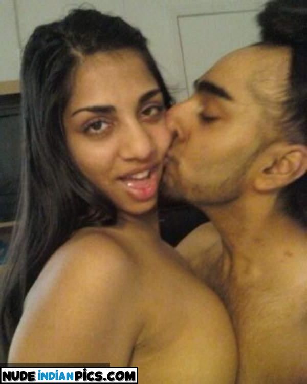 Title Rohan Aur Nude Desi