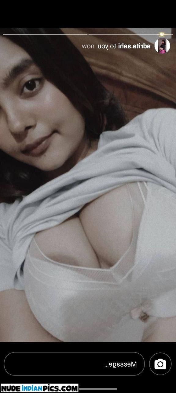 Title Sexy Dimple Desi Blowjob Pics