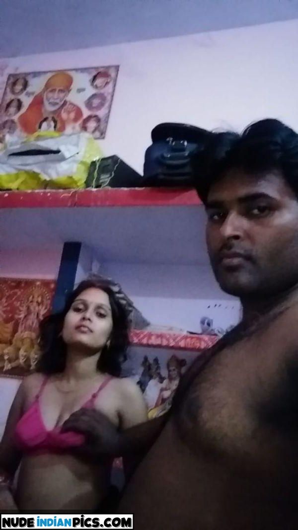 Title Sizzling Seema Black Housewife Naked