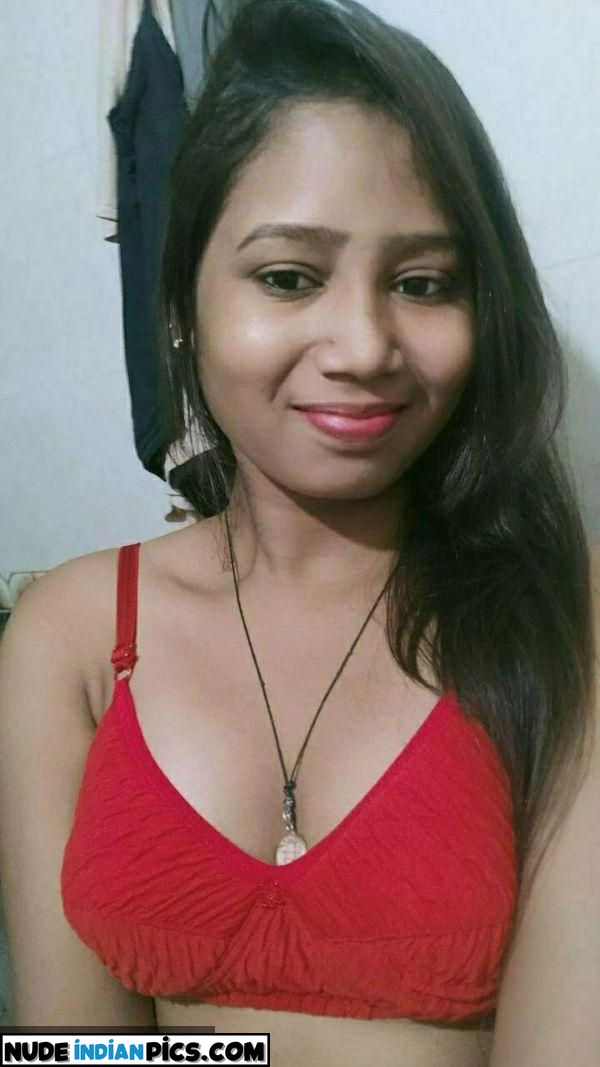 Title Sizzling Seema Boobs Photo Porn