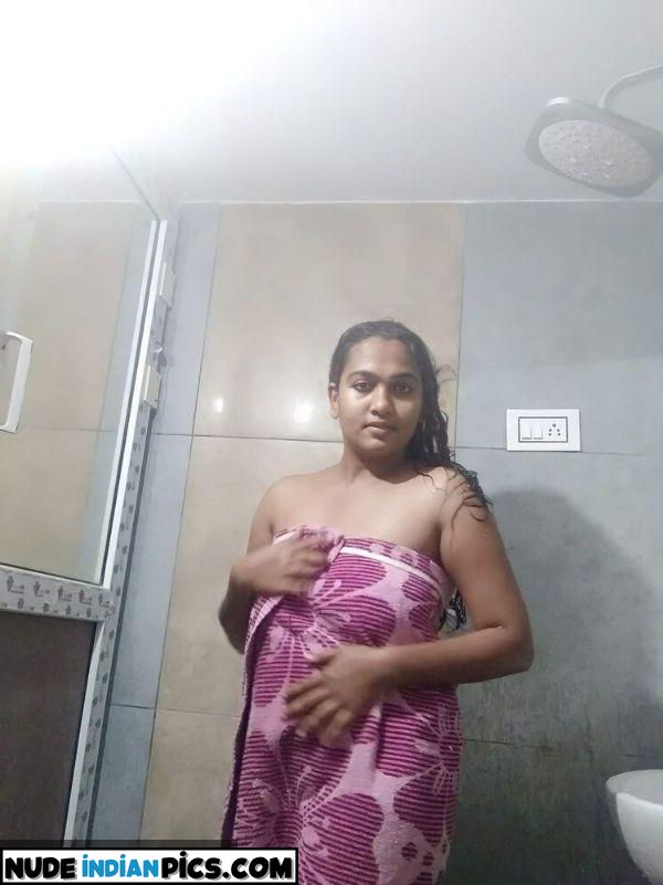 Title Sultry Kerala Desi Boudi Nude Pics