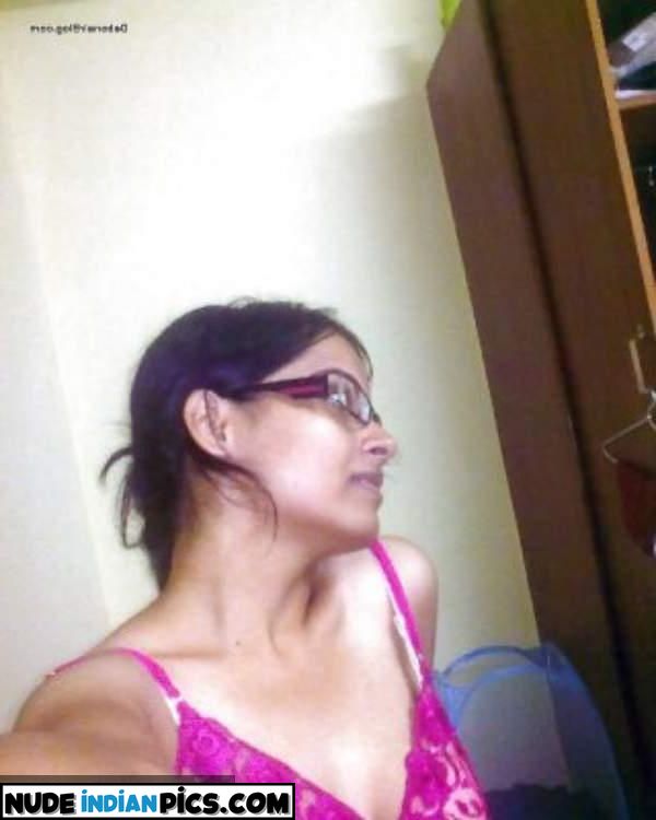Viral Hindi Naked Desi Sex Pictures