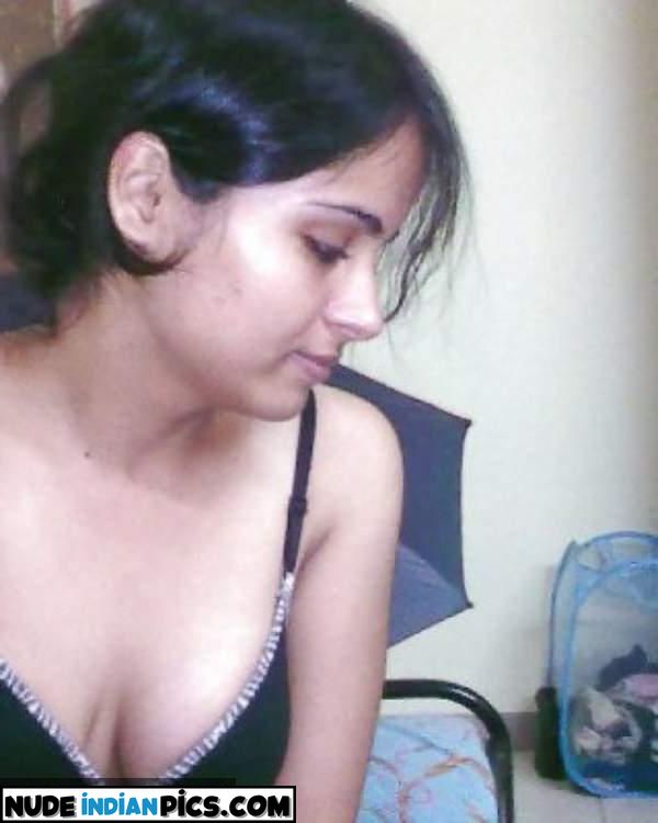 Viral Hindi Naked Indian Teen Girl Nude Pic