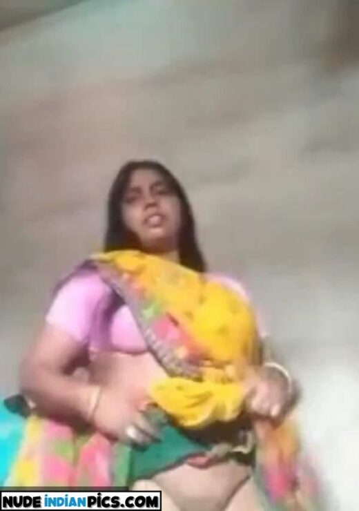 Indian Nude Aunty Horny Mom Snapchat